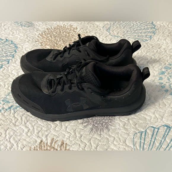 Men's Under Armour Charged Assert 10 running shoes - Picture 2 of 7